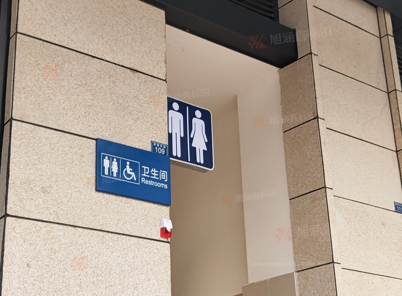江西芒果景观标识源头工厂（赣州芒果金属有限公司）公共卫生间指示标牌制作